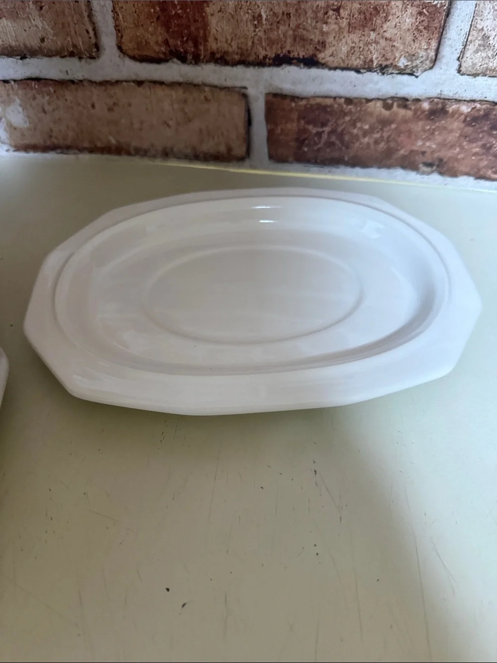 Pfaltzgraff White Ceramic Gravy Boat with Underplate